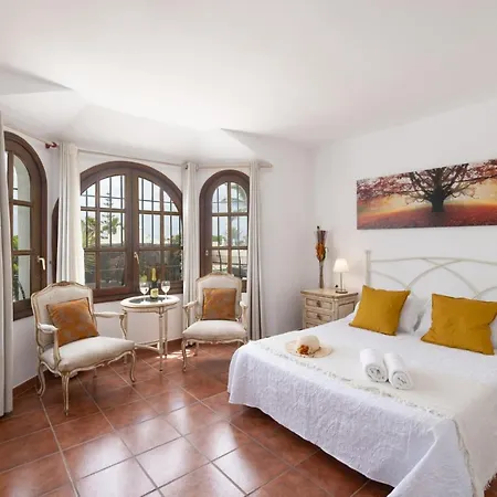 Nikki By * Puerto del Carmen (Lanzarote)