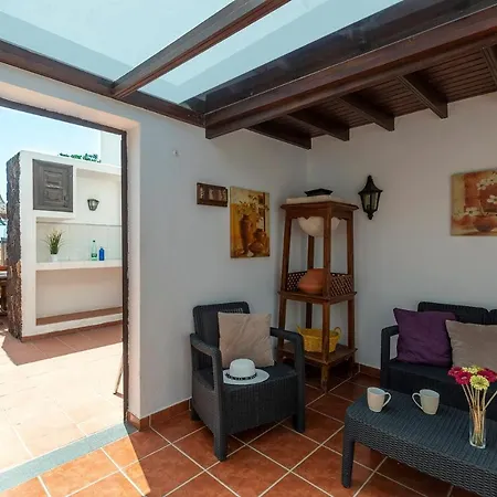 Villa Nikki By Puerto del Carmen (Lanzarote)