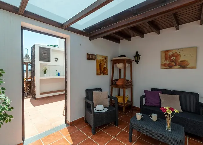 Villa Nikki By Puerto del Carmen (Lanzarote)